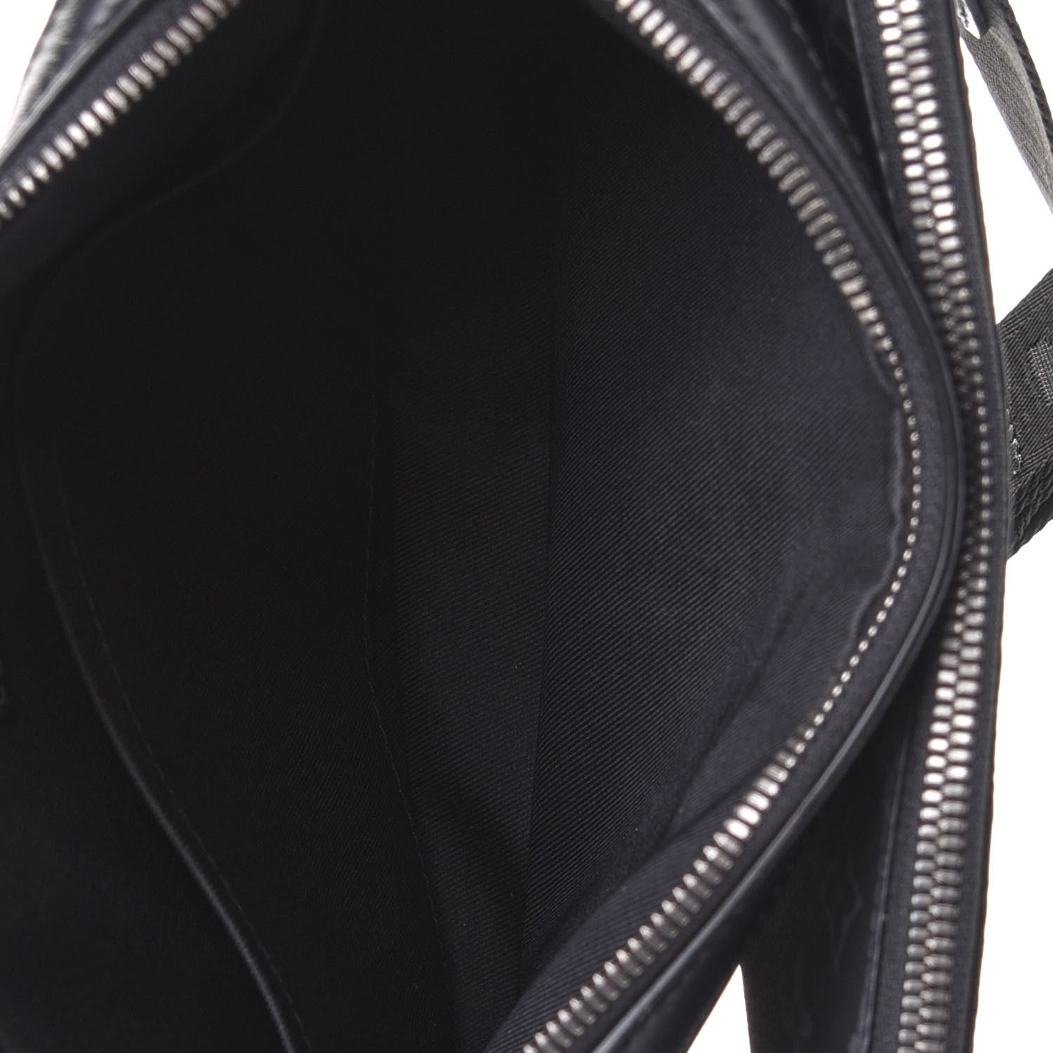 Louis Vuitton Reverse Monogram Eclipse Trio Messenger 4 of 4