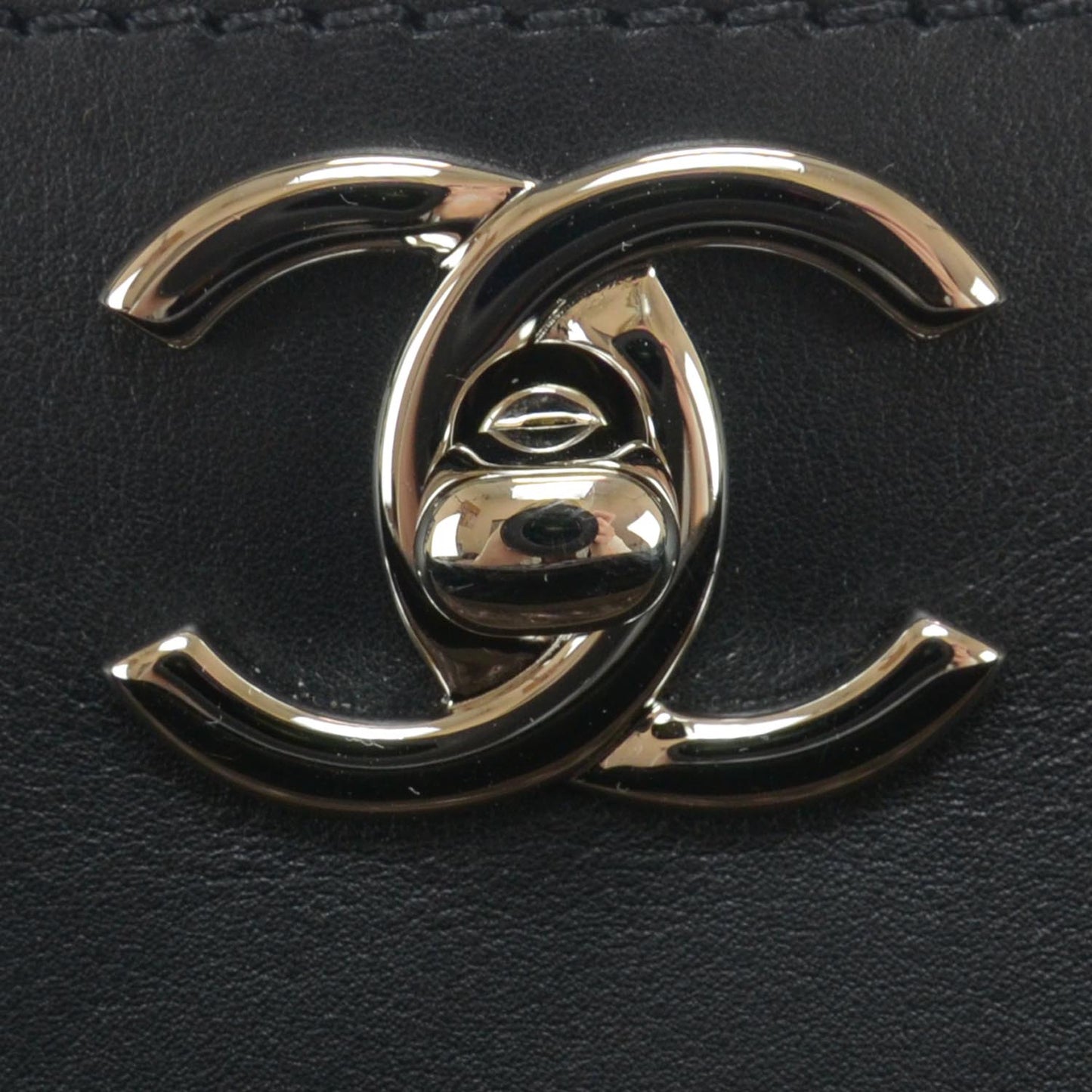 Calfskin Be CC Tote Black