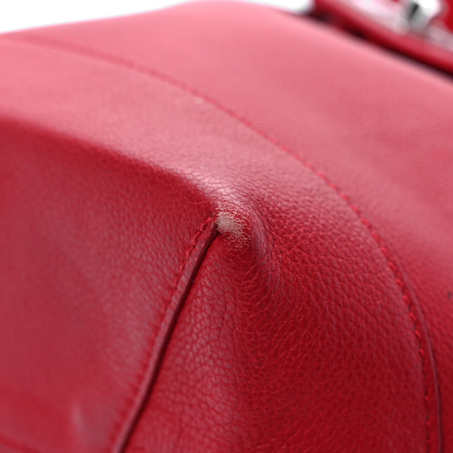 Soft Calfskin Lockme Backpack Rubis
