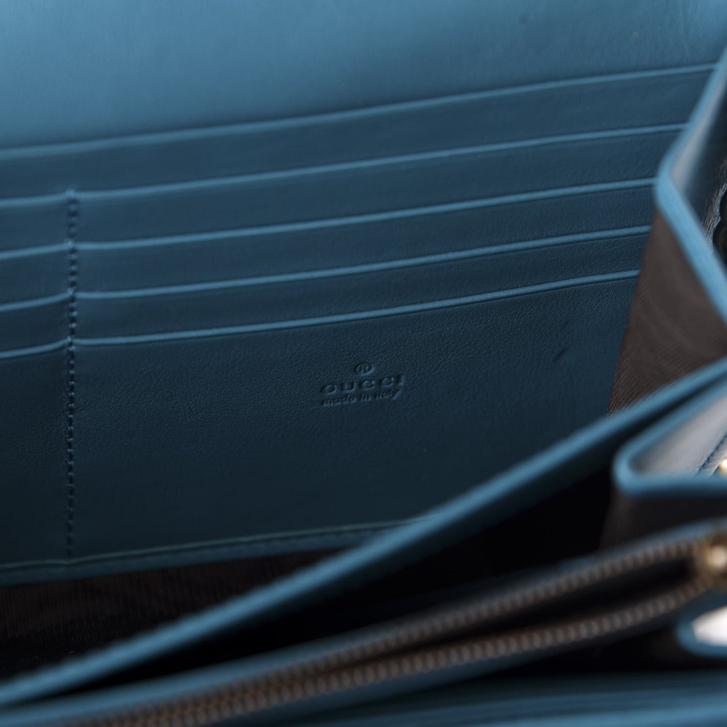 Velvet Matelasse GG Marmont Chain Wallet Pavone Cyan
