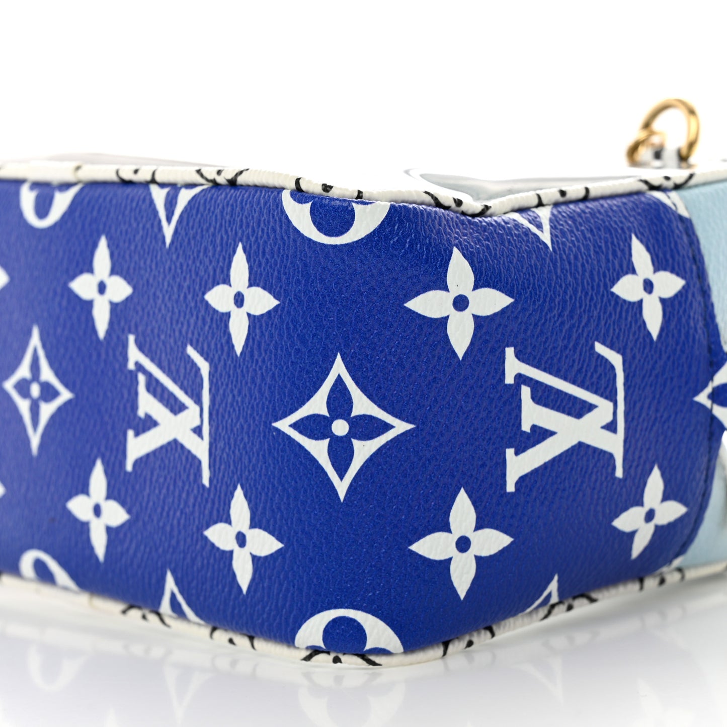 Monogram Giant Hamptons Beach Pouch Blue