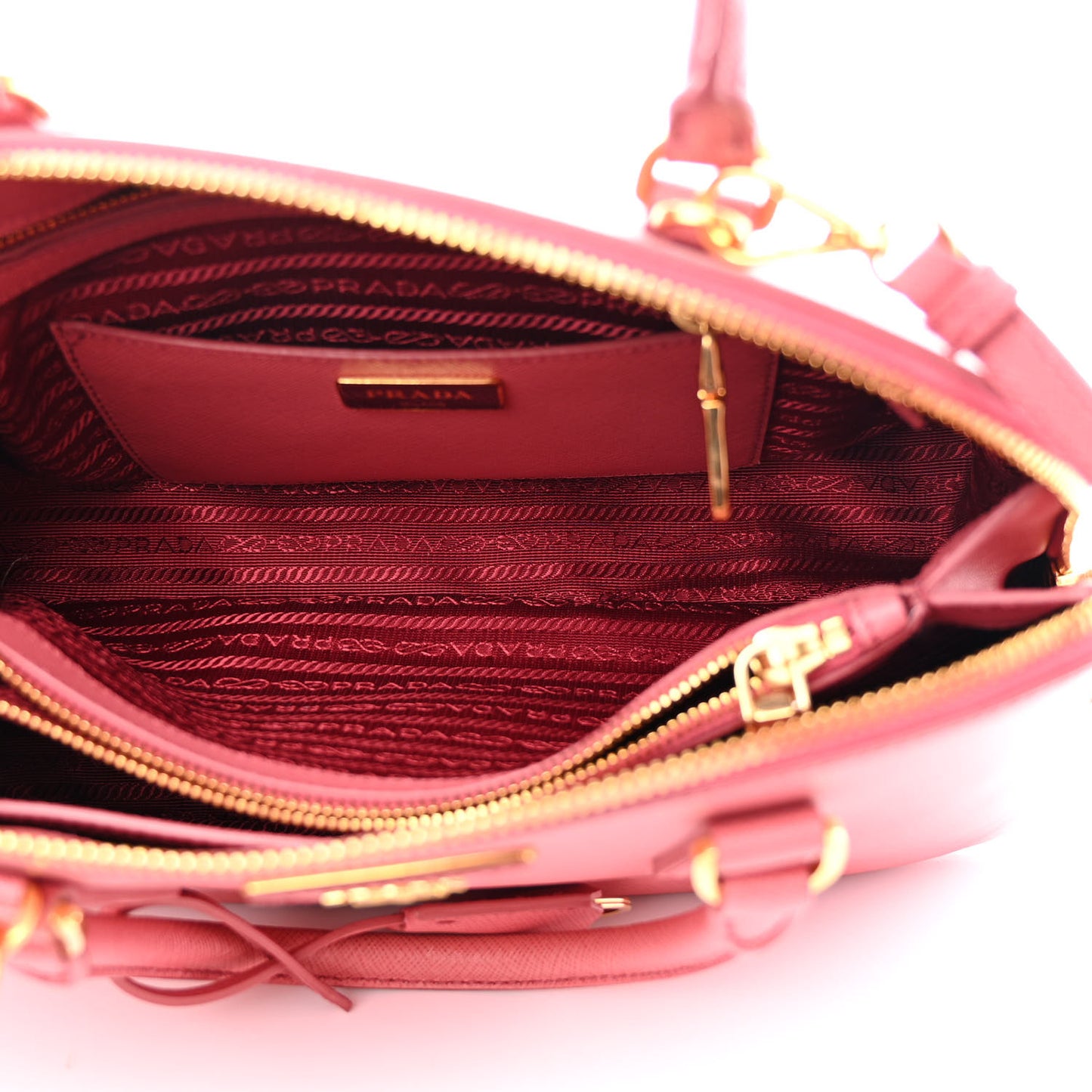 Saffiano Lux Medium Promenade Tote Tamaris