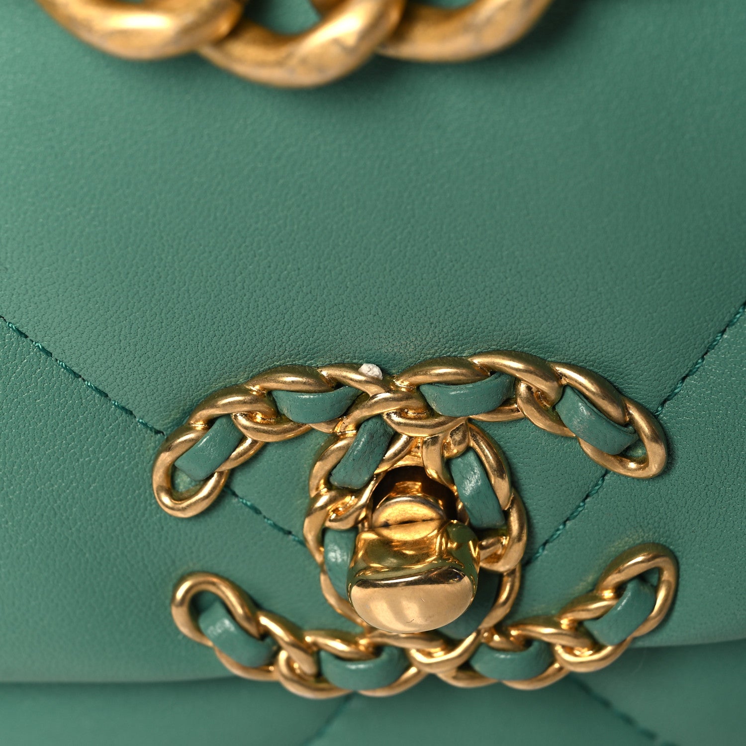 Chanel Lambskin Quilted Medium Chanel 19 Flap Green 11 of 11