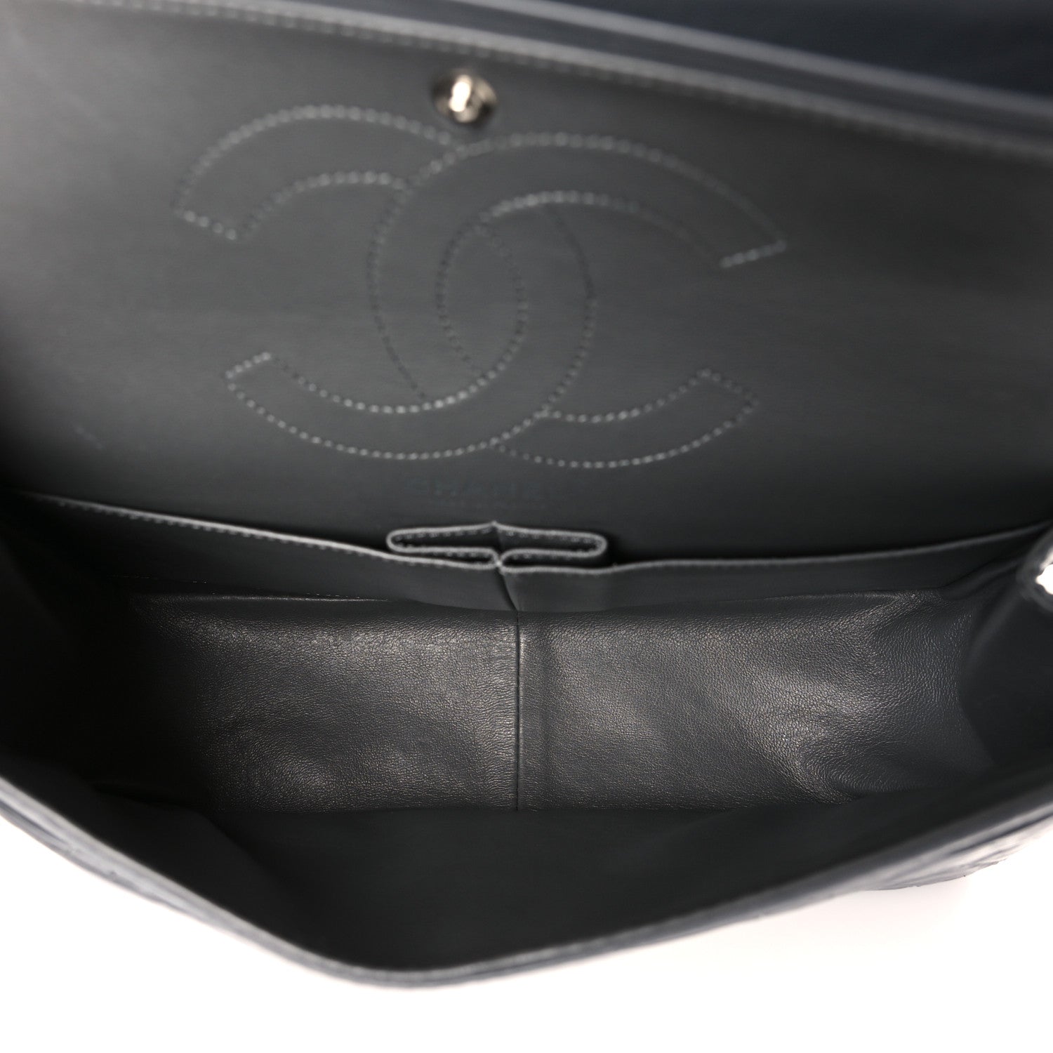 Chanel Aged Calfskin Quilted 2.55 Reissue 226 Flap Grey 5 of 9