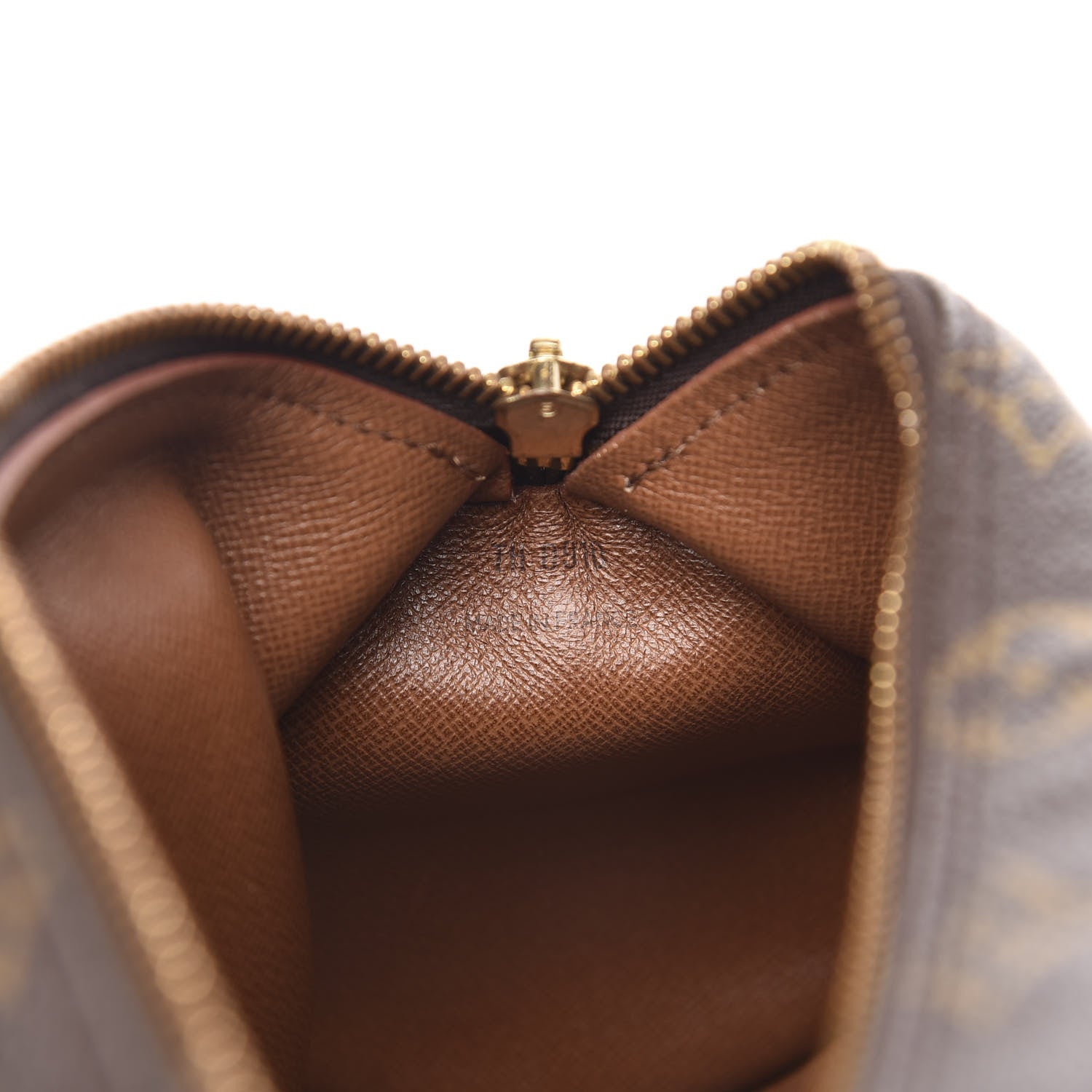 Louis Vuitton Monogram Papillon 26 6 of 10