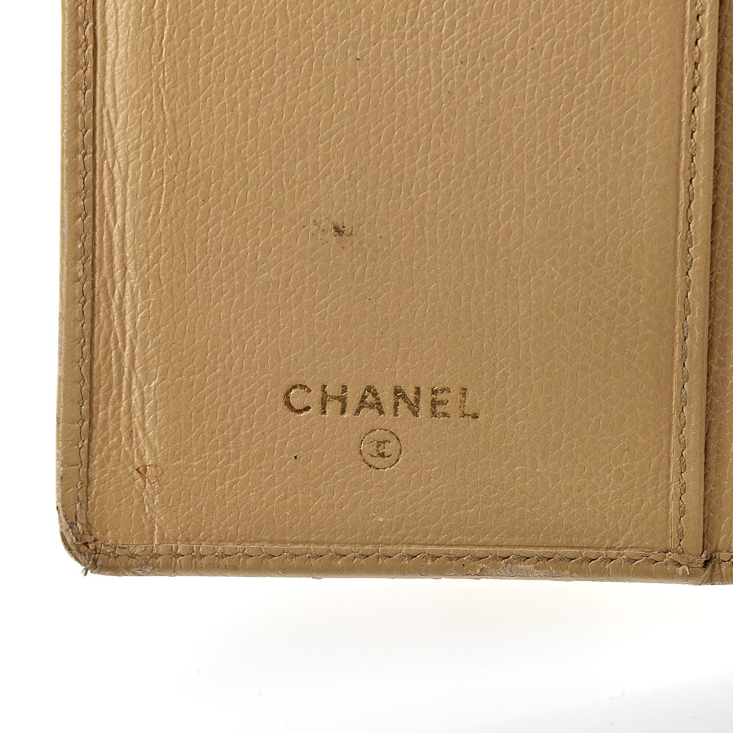 Chanel Grained Calfskin CC Button Yen Wallet Beige 6 of 19