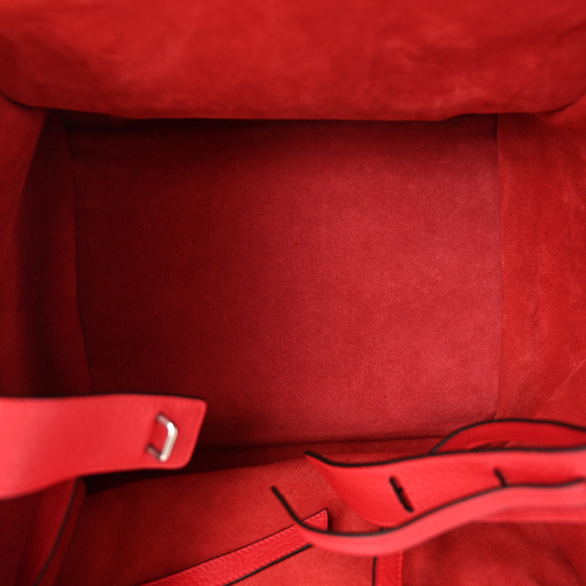 Supple Calfskin Medium Phantom Luggage Vermillion