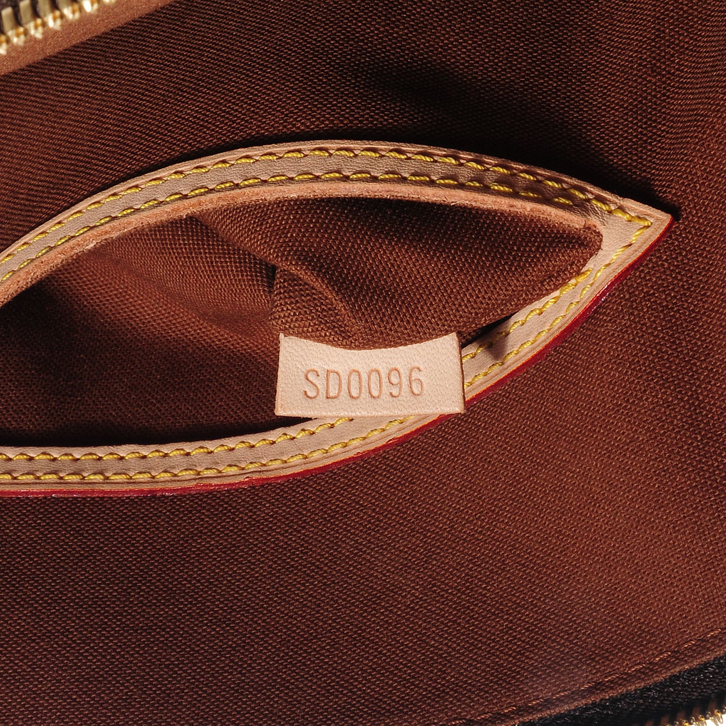 Monogram Alma PM