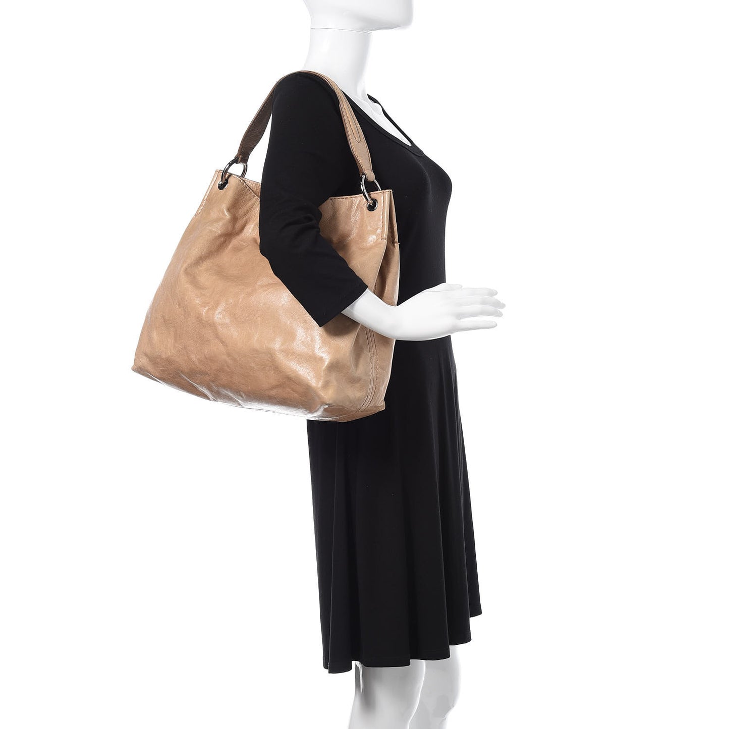 Vitello Shine Hobo Cammeo