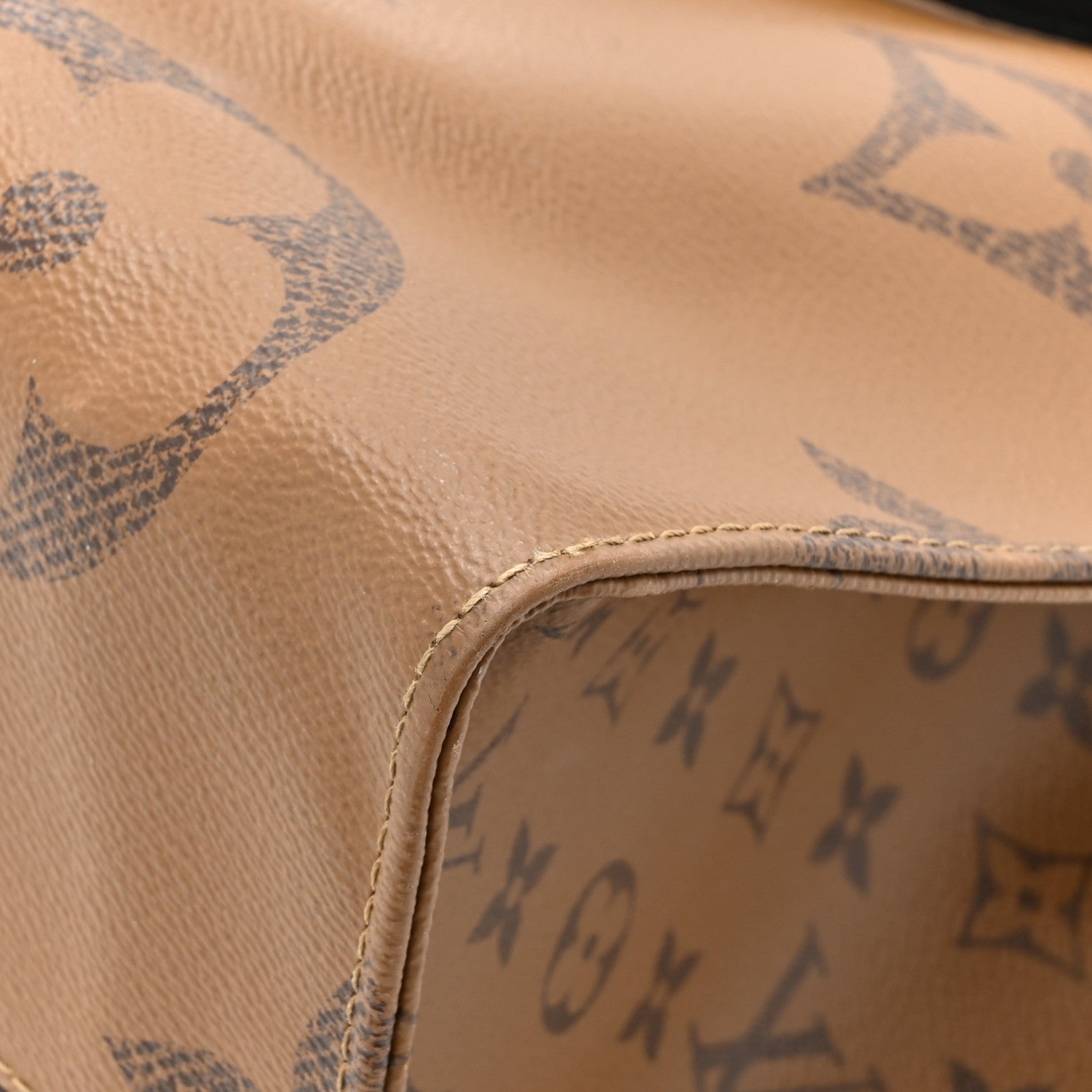 Louis Vuitton Reverse Monogram Giant Onthego GM 15 of 15