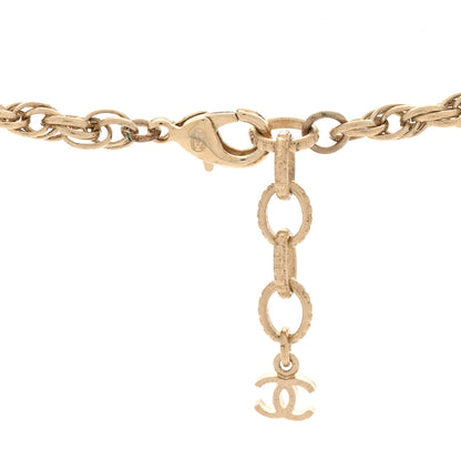 Chanel Pearl CC Round Pendant Necklace Gold 4 of 5