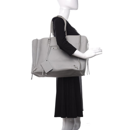 Balenciaga Veau Papier A4 Zip Around Tote Gris Glace 2 of 15