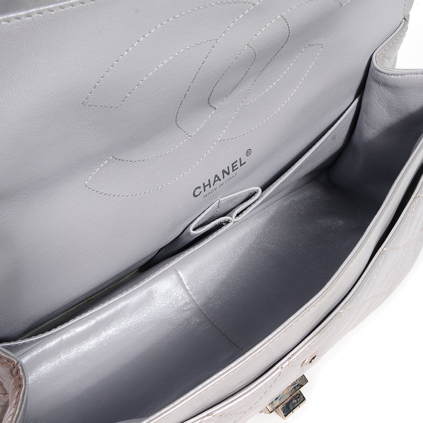 Calfskin 2.55 Reissue 227 Flap Metallic Silver