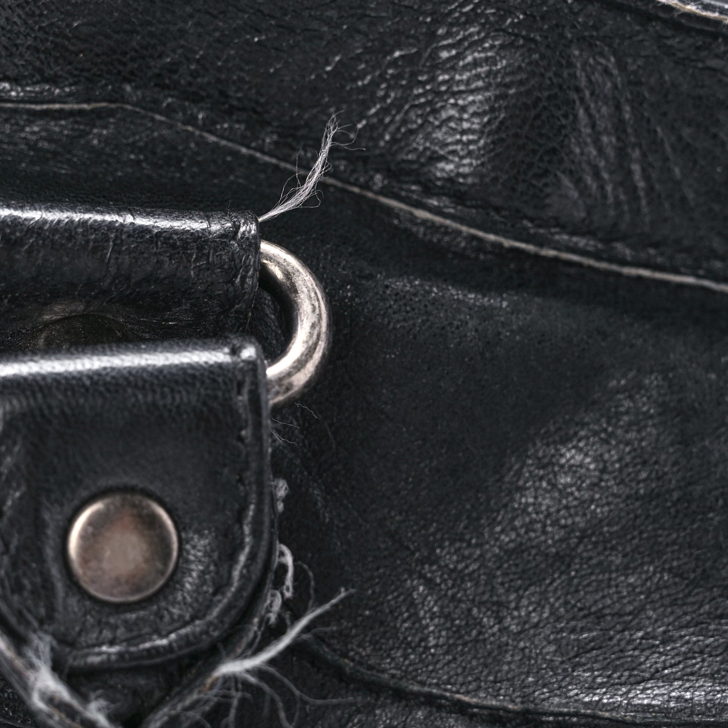 Agneau Classic Silver Hardware City Black