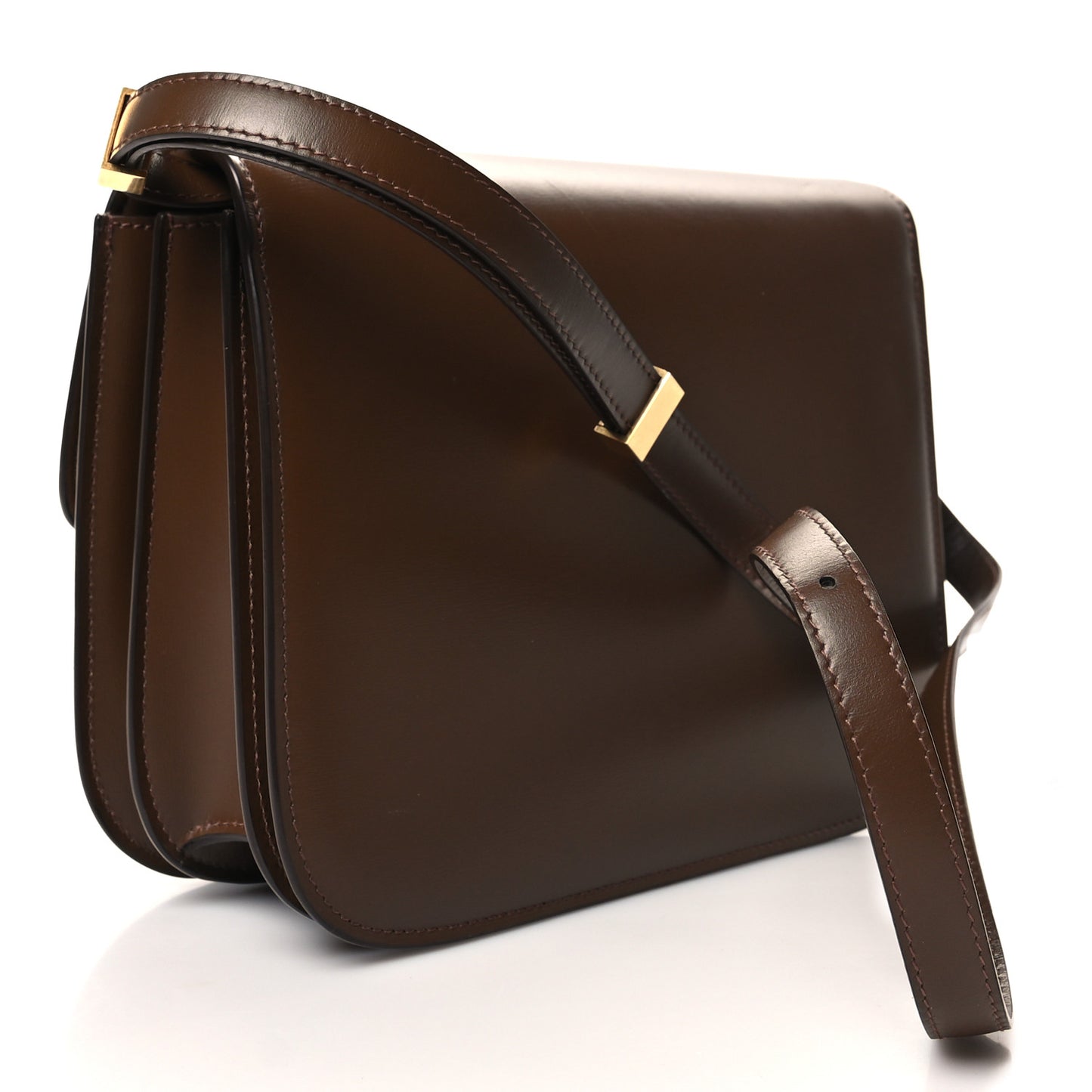Box Calfskin Medium Classic Box Flap Bag Camel