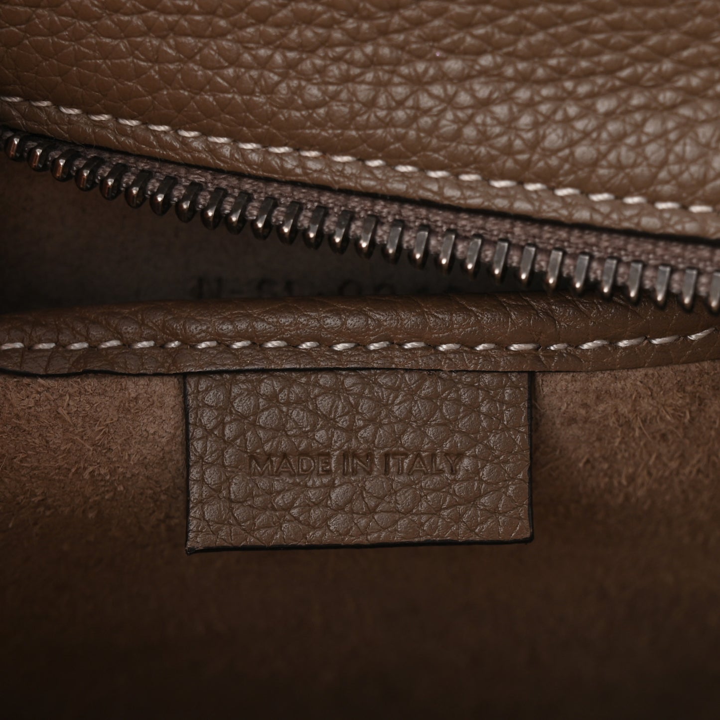 Drummed Calfskin Nano Luggage Souris