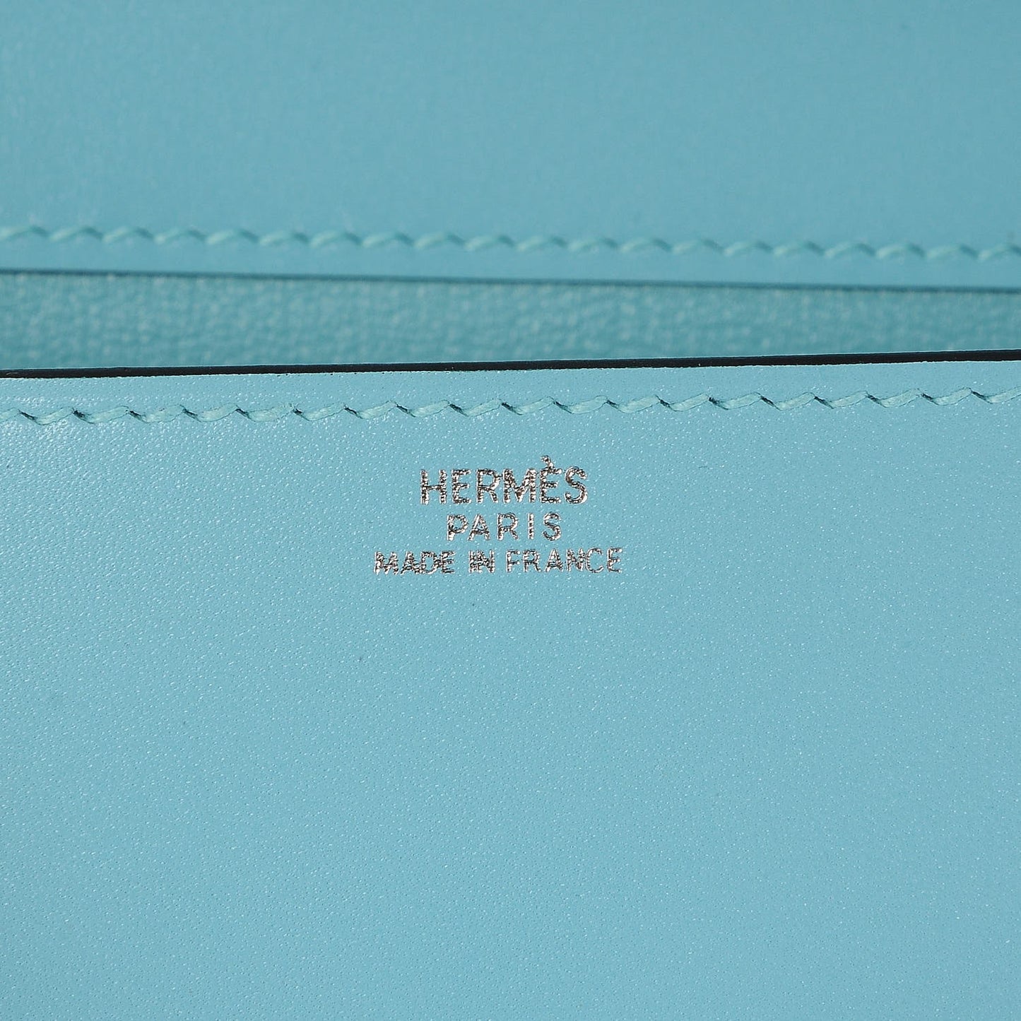 Tadelakt Medor 23 Clutch Bleu Atoll