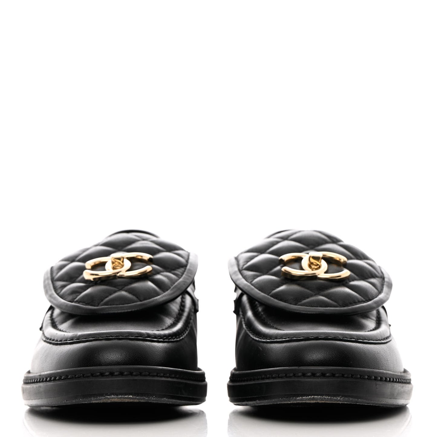 Lambskin Quilted CC Turnlock Loafers 38 Black
