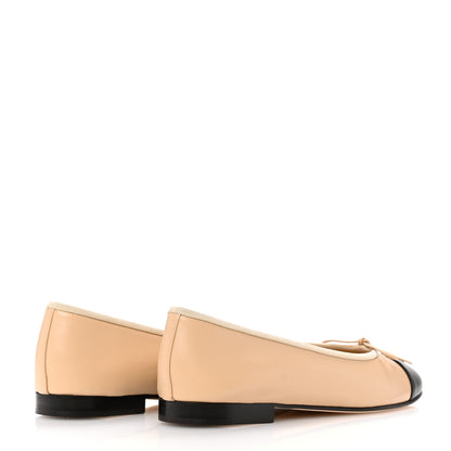 Chanel Lambskin Cap Toe CC Ballerina Flats 38.5 Beige Black 5 of 10