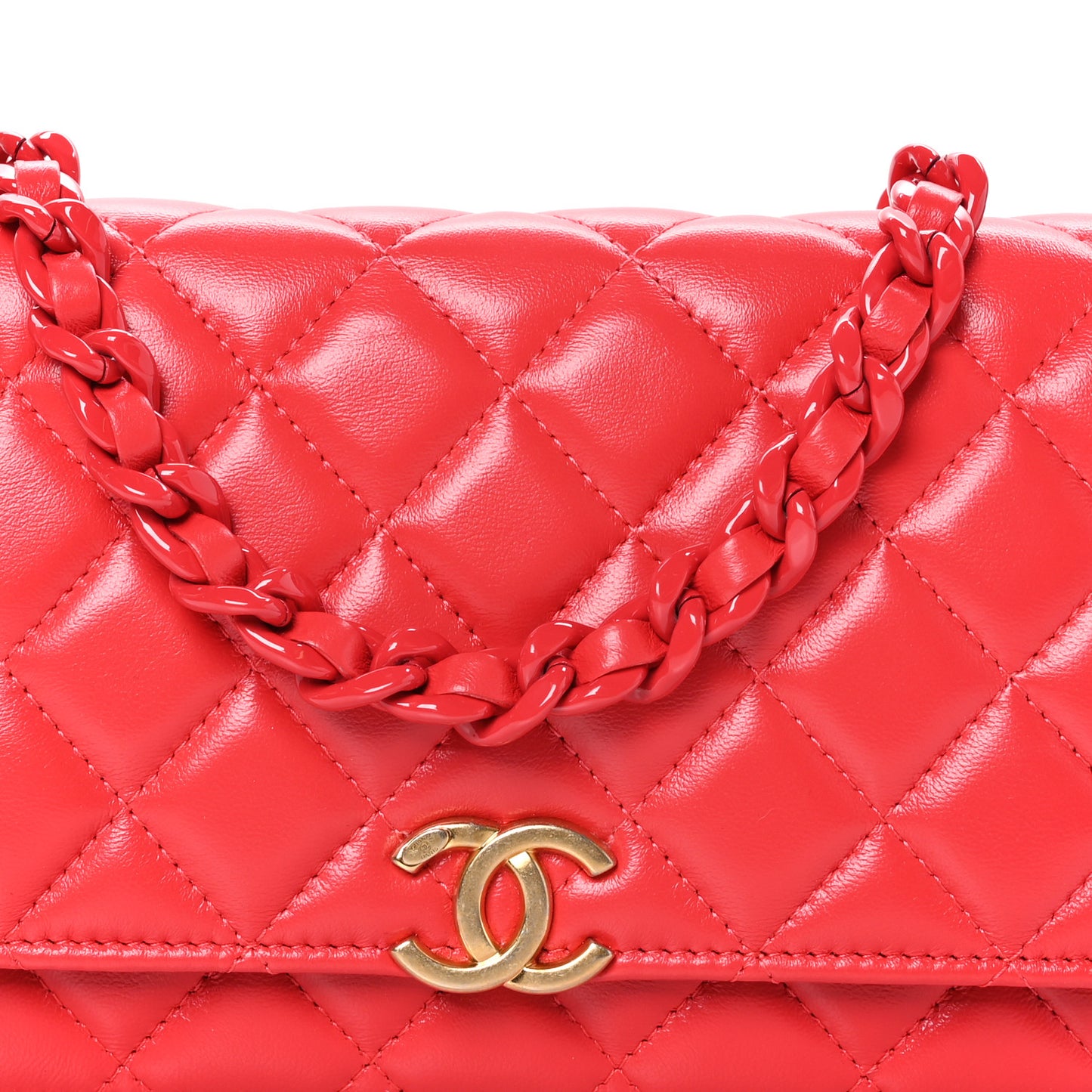Lambskin Resin Quilted Wallet On Chain WOC Red