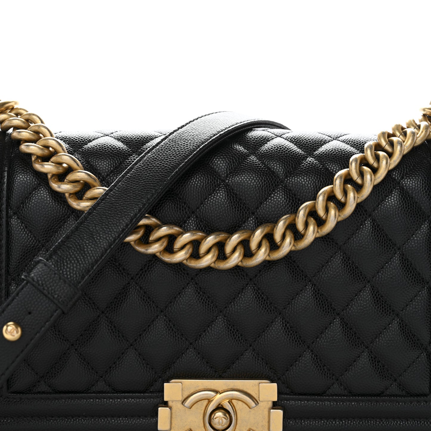 Caviar Quilted Medium Boy Flap Black