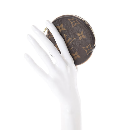 Louis Vuitton Monogram Round Coin Purse 2 of 6