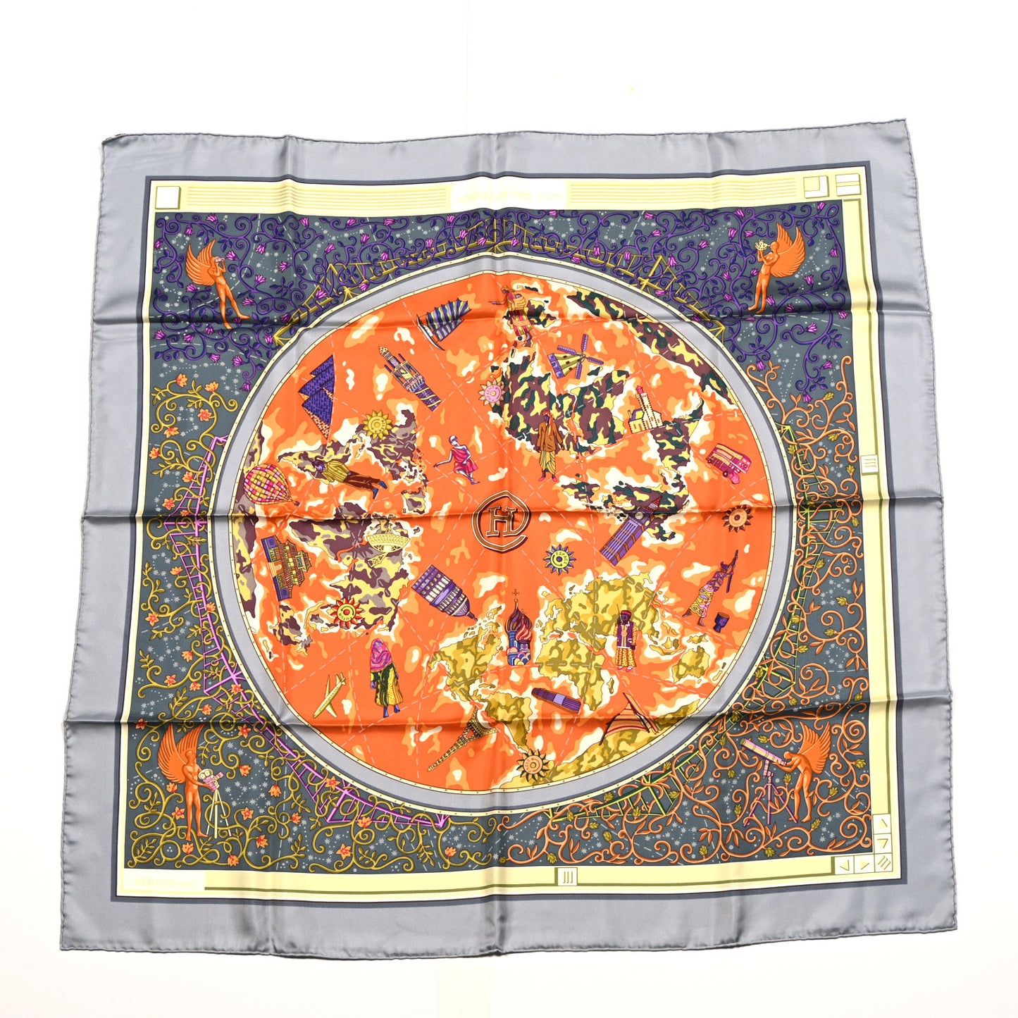 Silk www.hermes.com Scarf 90