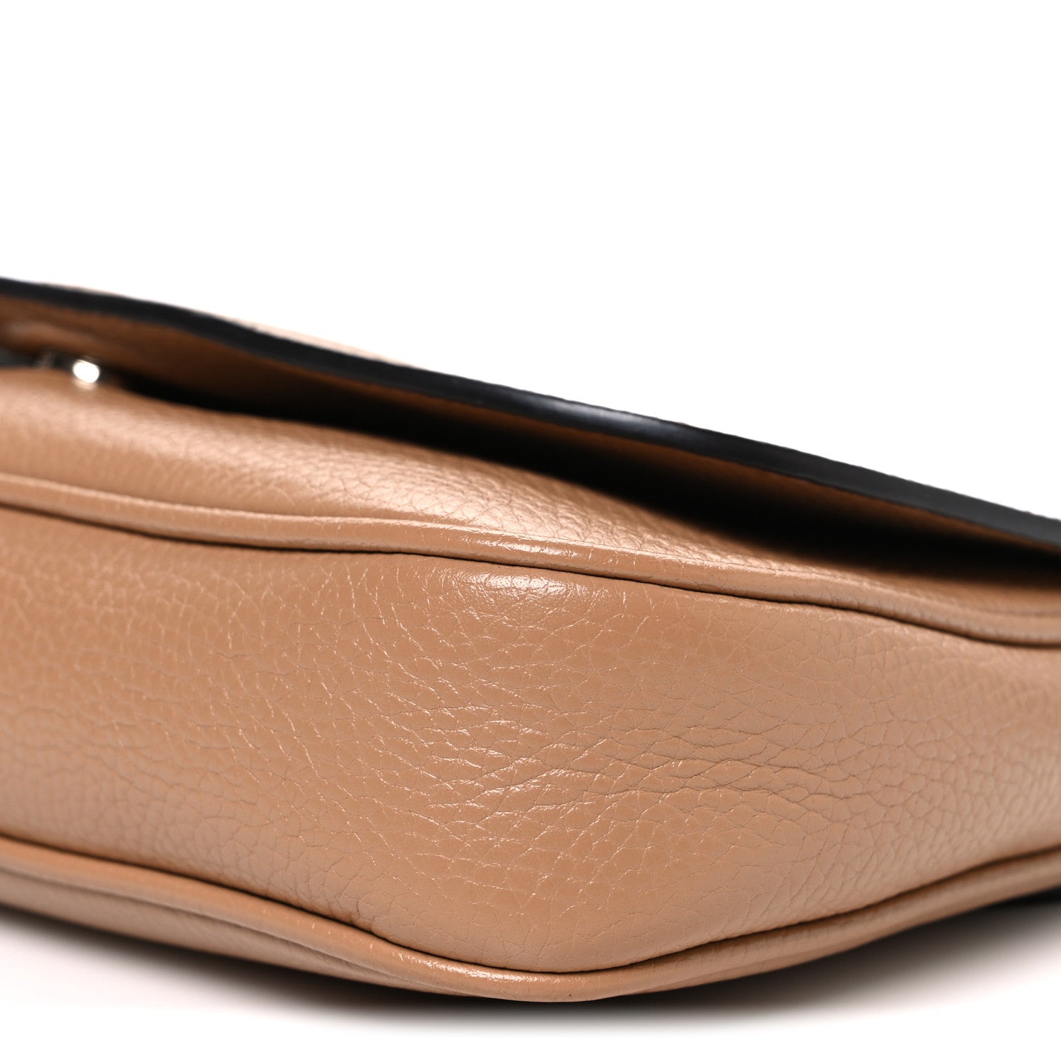 Gucci Pebbled Calfskin Medium Soho Flap Crossbody Camelia 10 of 11
