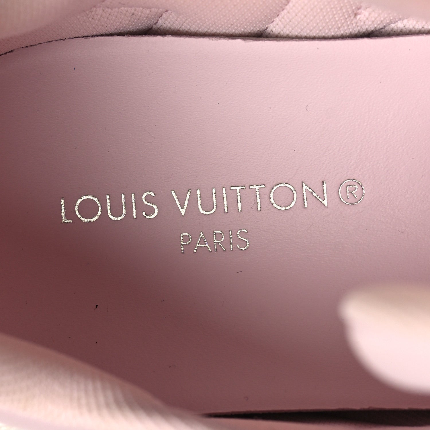 Louis Vuitton Calfskin Technical Nylon LV Archlight Sneaker 39 White Pink 8 of 8