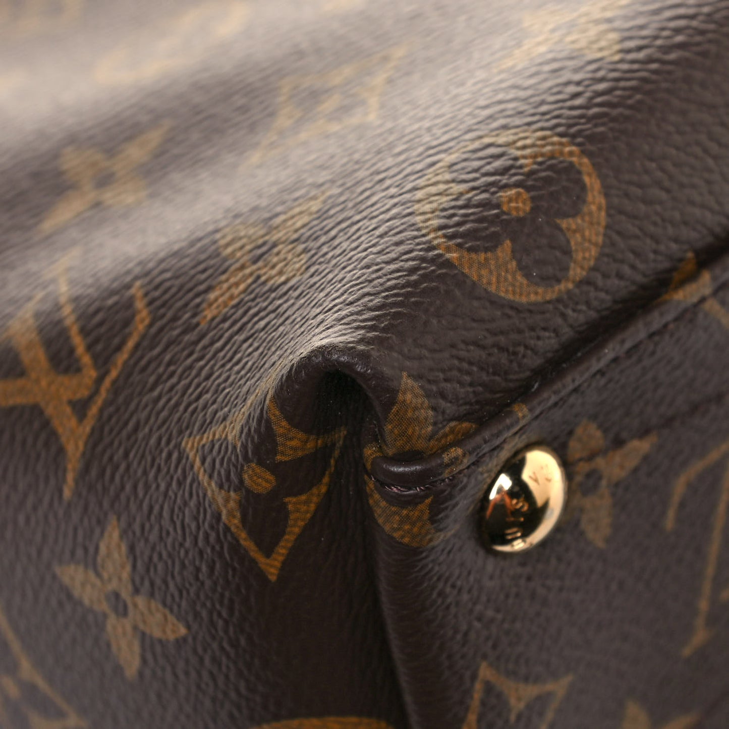 Monogram V Tote BB Black