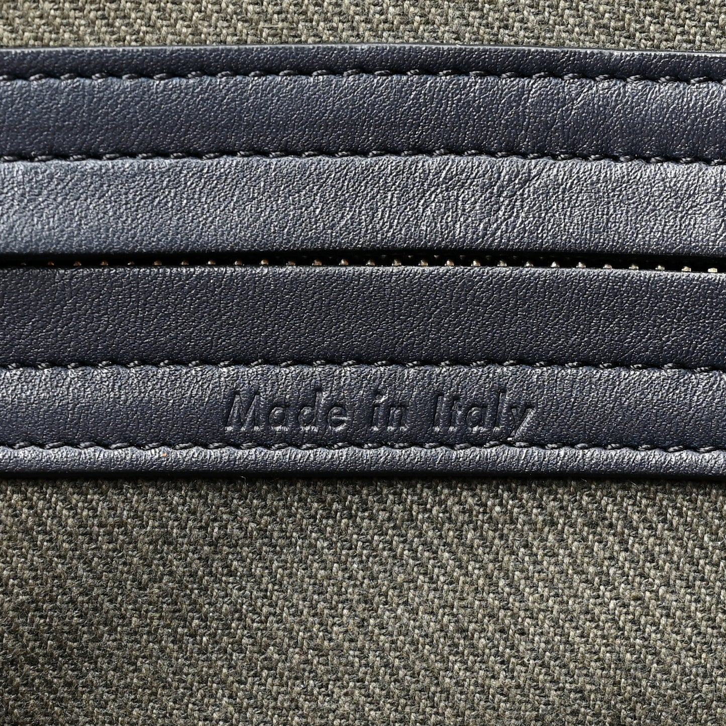 Cotton Canvas Medium Phantom Luggage Olive