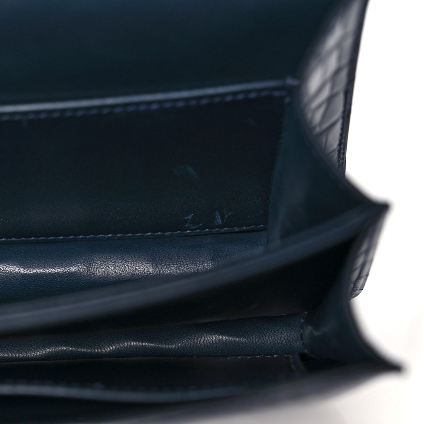 Shiny Alligator Lizard Constance 18 Bleu Marine Ombre