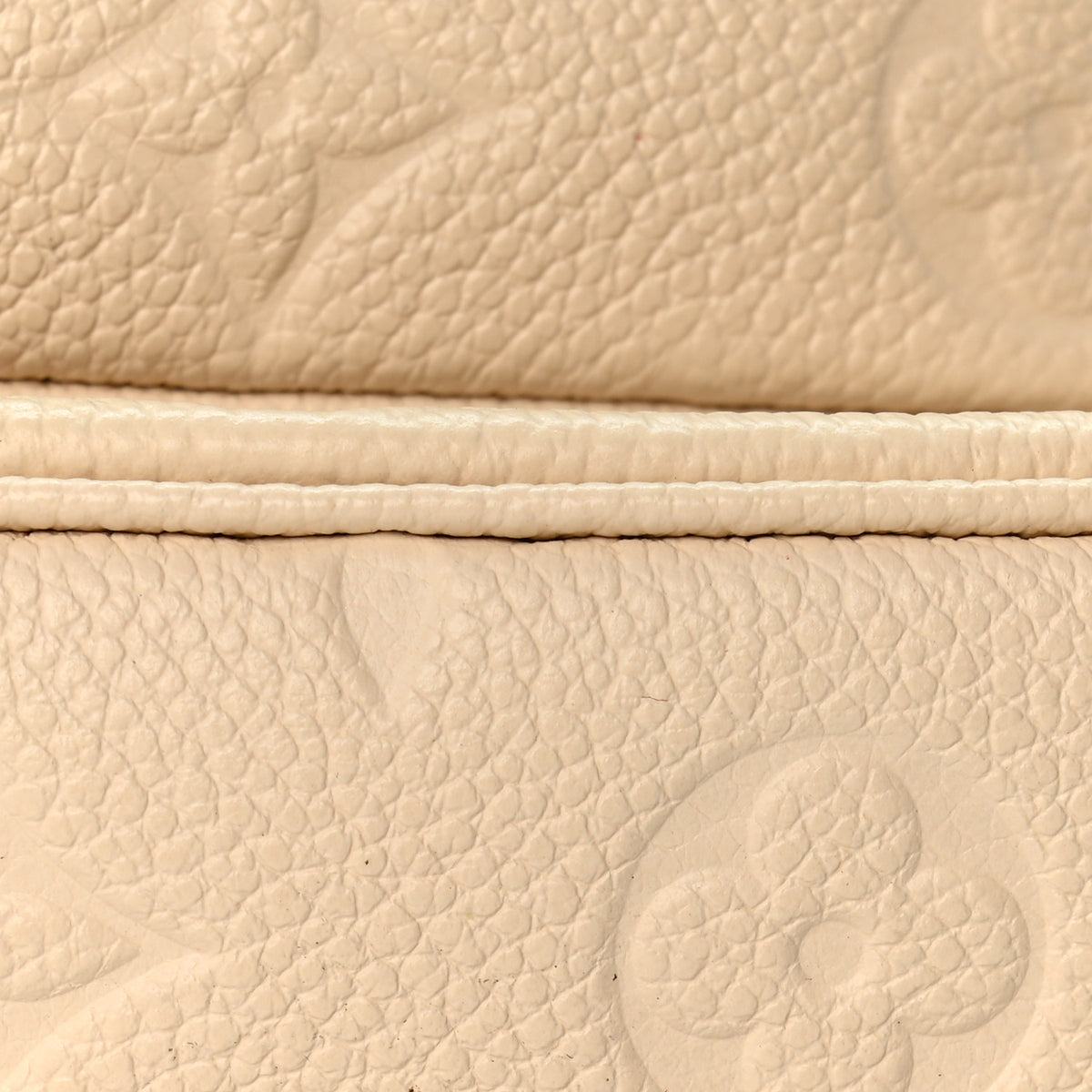 Empreinte Monogram Giant Multi Pochette Accessories Cream