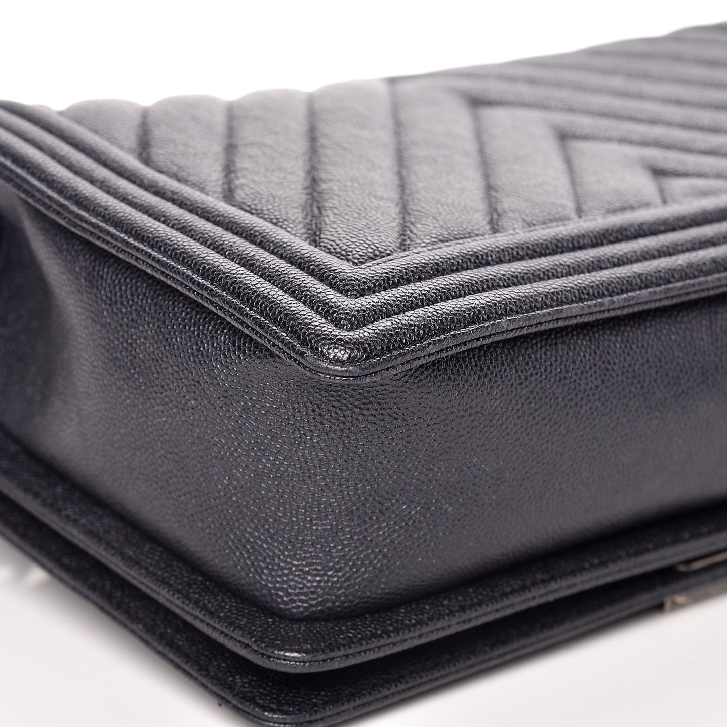 Metallic Caviar Quilted Chevron New Medium Boy Flap Navy
