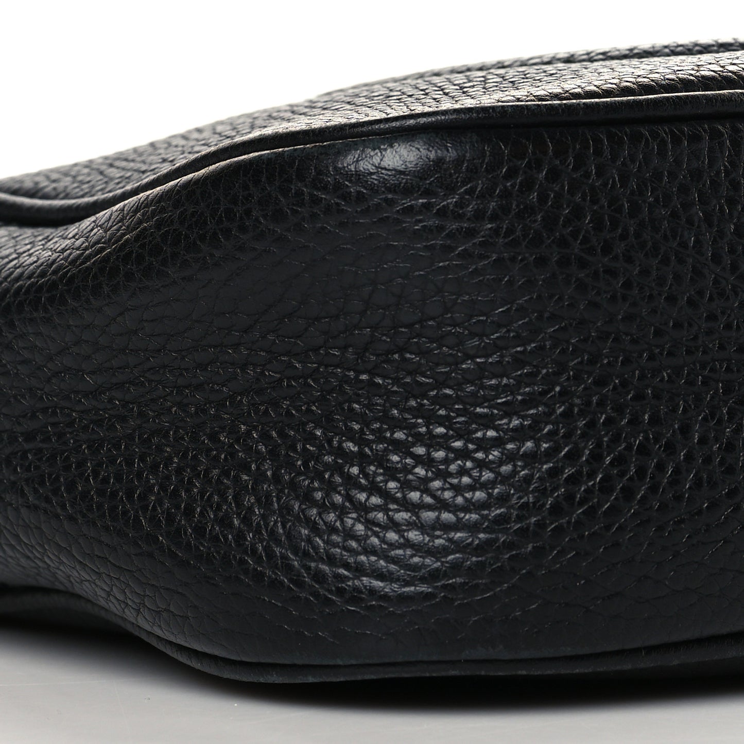 Pebbled Calfskin Small Soho Disco Bag Black