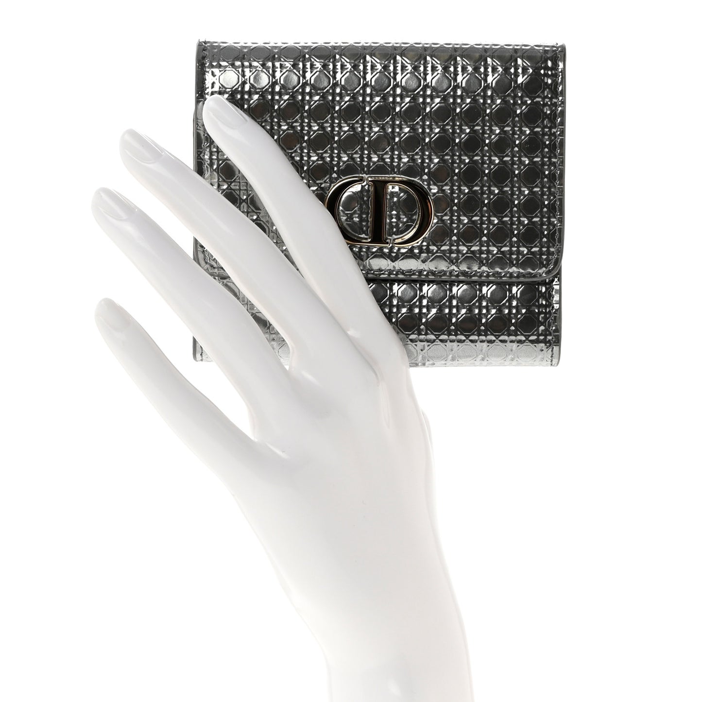 Metallic Patent Micro-Cannage 30 Montaigne Lotus Wallet Silver