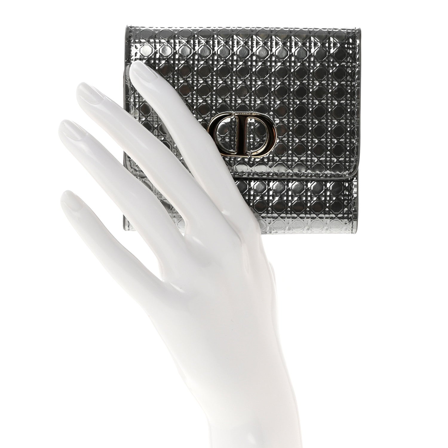 Christian Dior Metallic Patent Micro-Cannage 30 Montaigne Lotus Wallet Silver 2 of 7