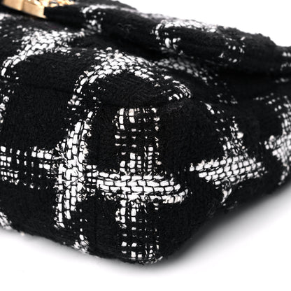 Chanel Tweed Quilted Medium Chanel 19 Flap Black White 9 of 10