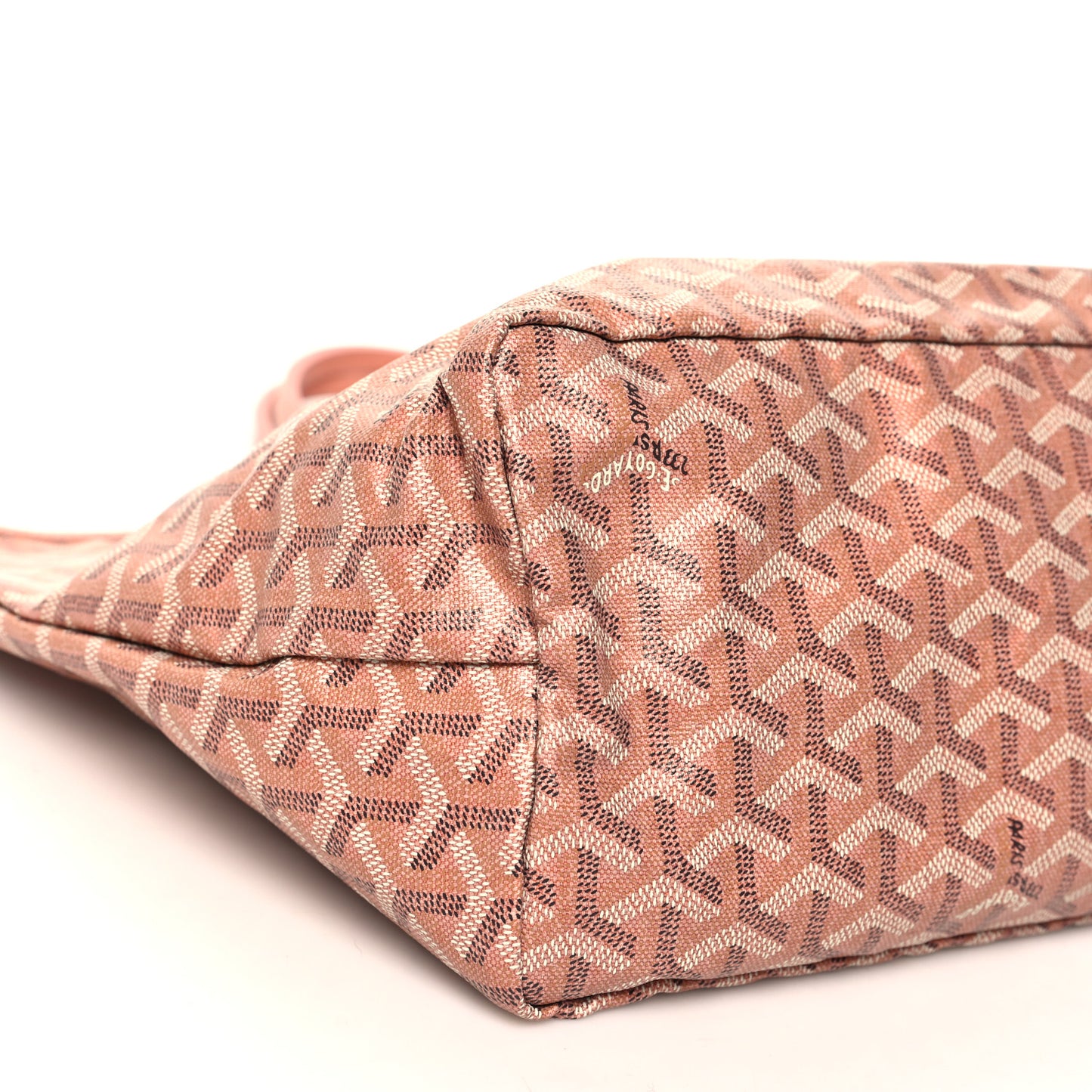 Iridescent Goyardine Saint Louis PM Pearly Coral