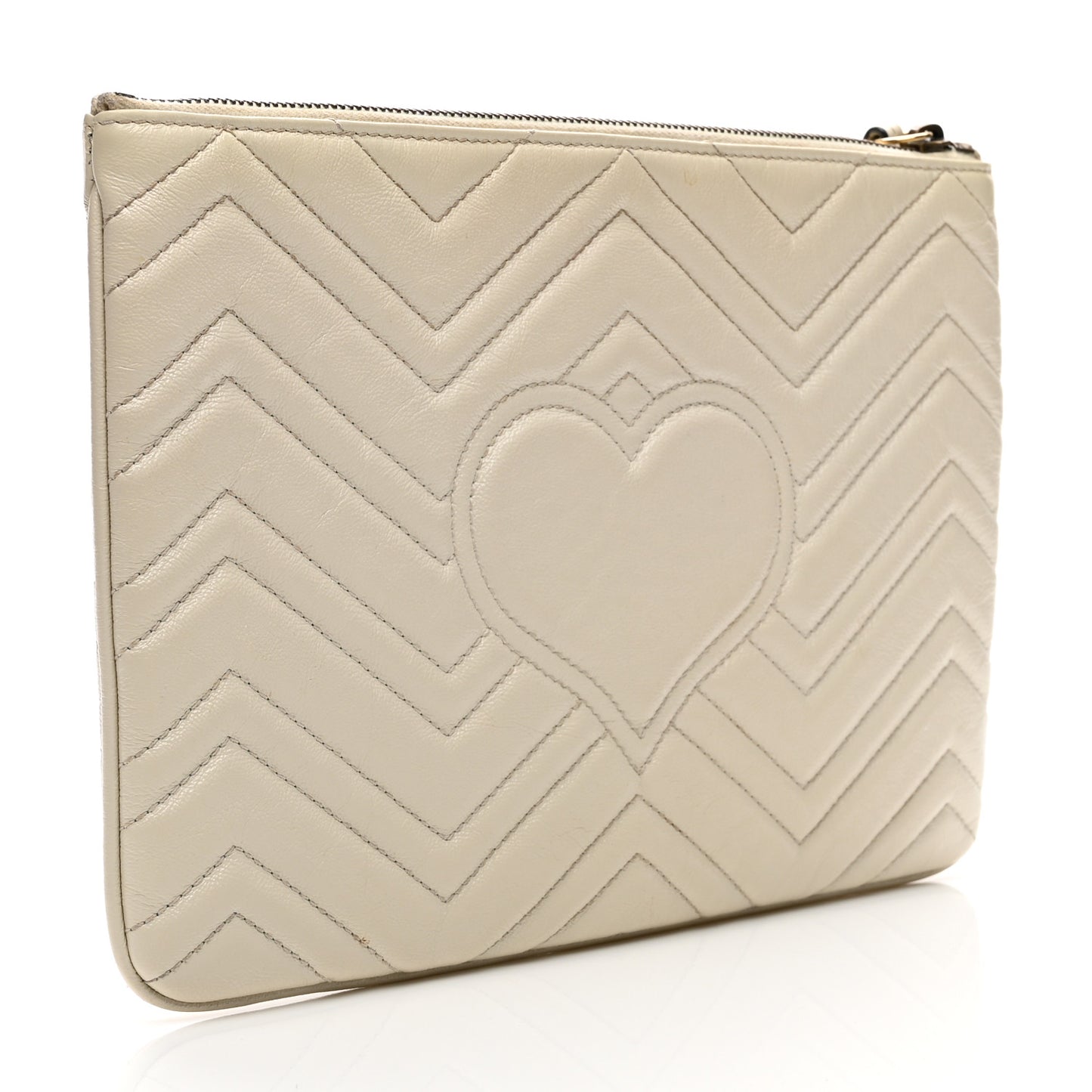Calfskin Matelasse Chevron Heart GG Marmont Clutch Mystic White