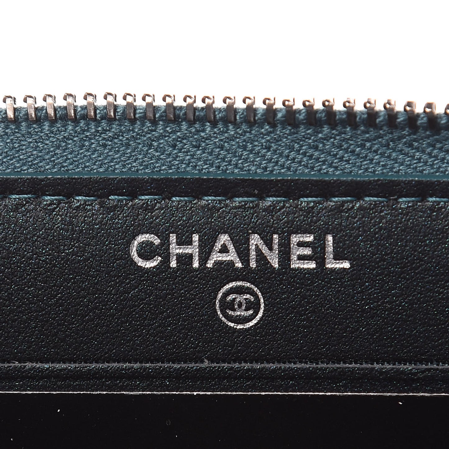 Iridescent Caviar Quilted Medium Filigree Zip Around Wallet Dark Turquoise