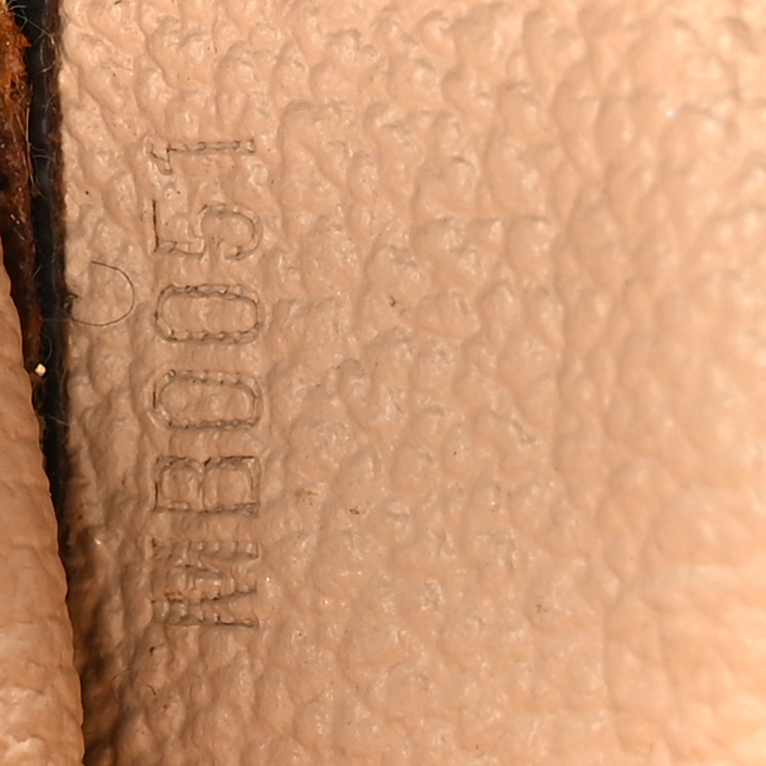 Louis Vuitton Monogram Toiletry Pouch 15 6 of 9