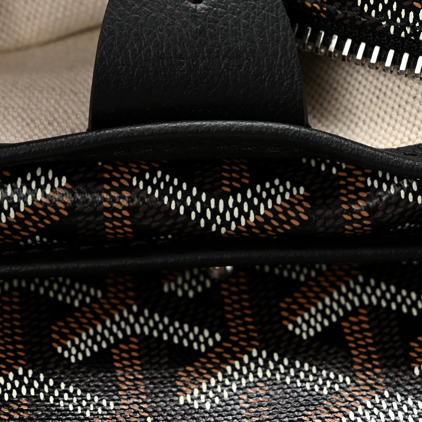 Goyardine Artois MM Black