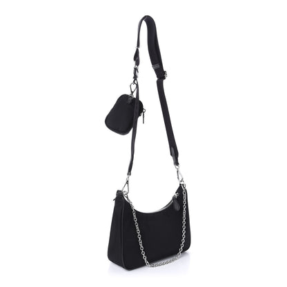 Prada Nylon Re-Edition 2005 Shoulder Bag Black 3 of 11