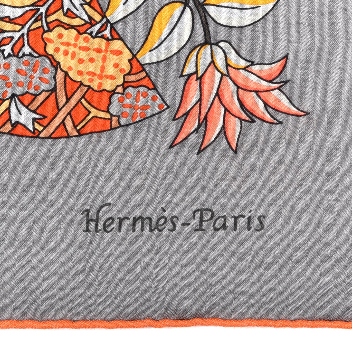 Cashmere Silk Fleurs et Papillons de Tissus Scarf 140