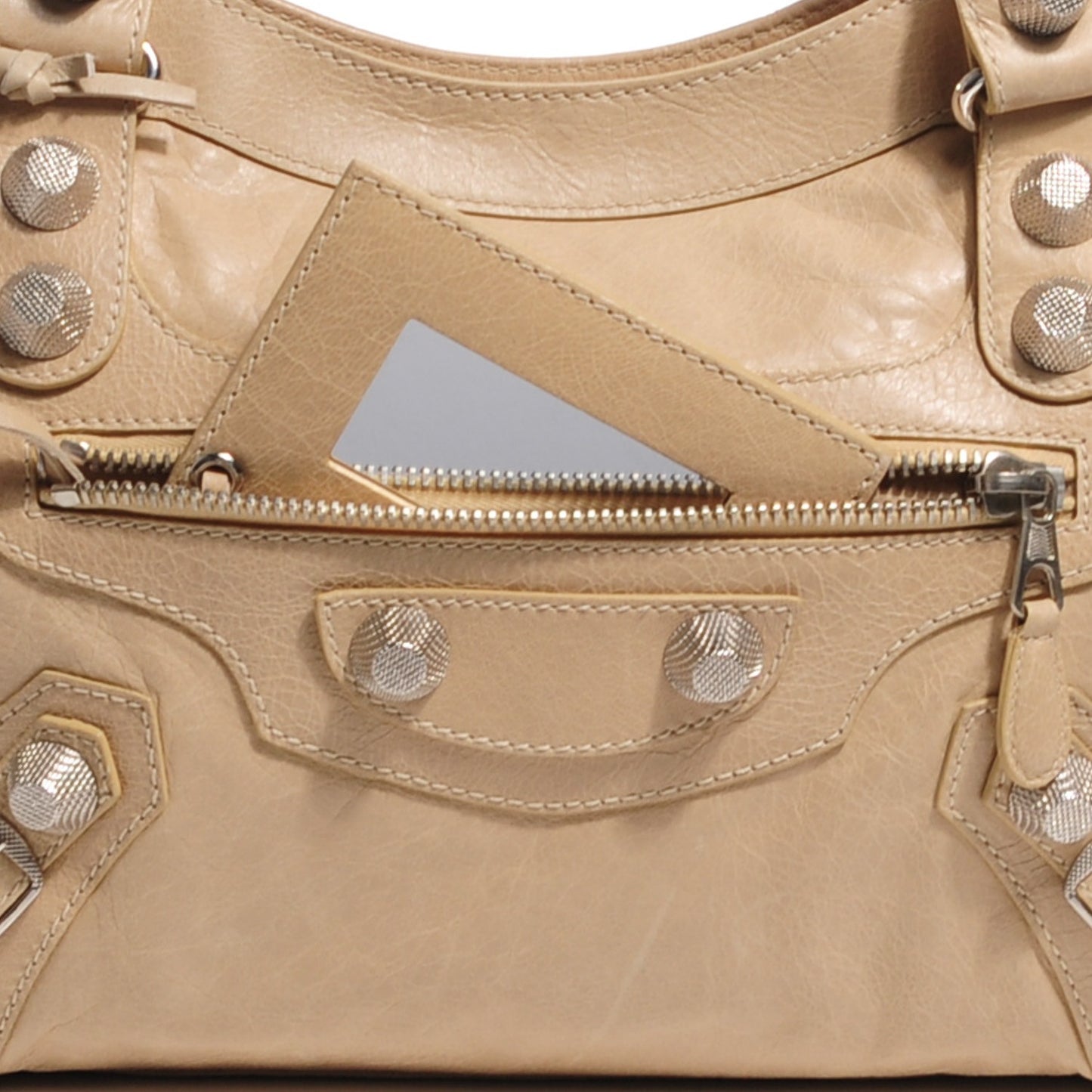 Agneau Giant 21 Silver Hardware City Sahara