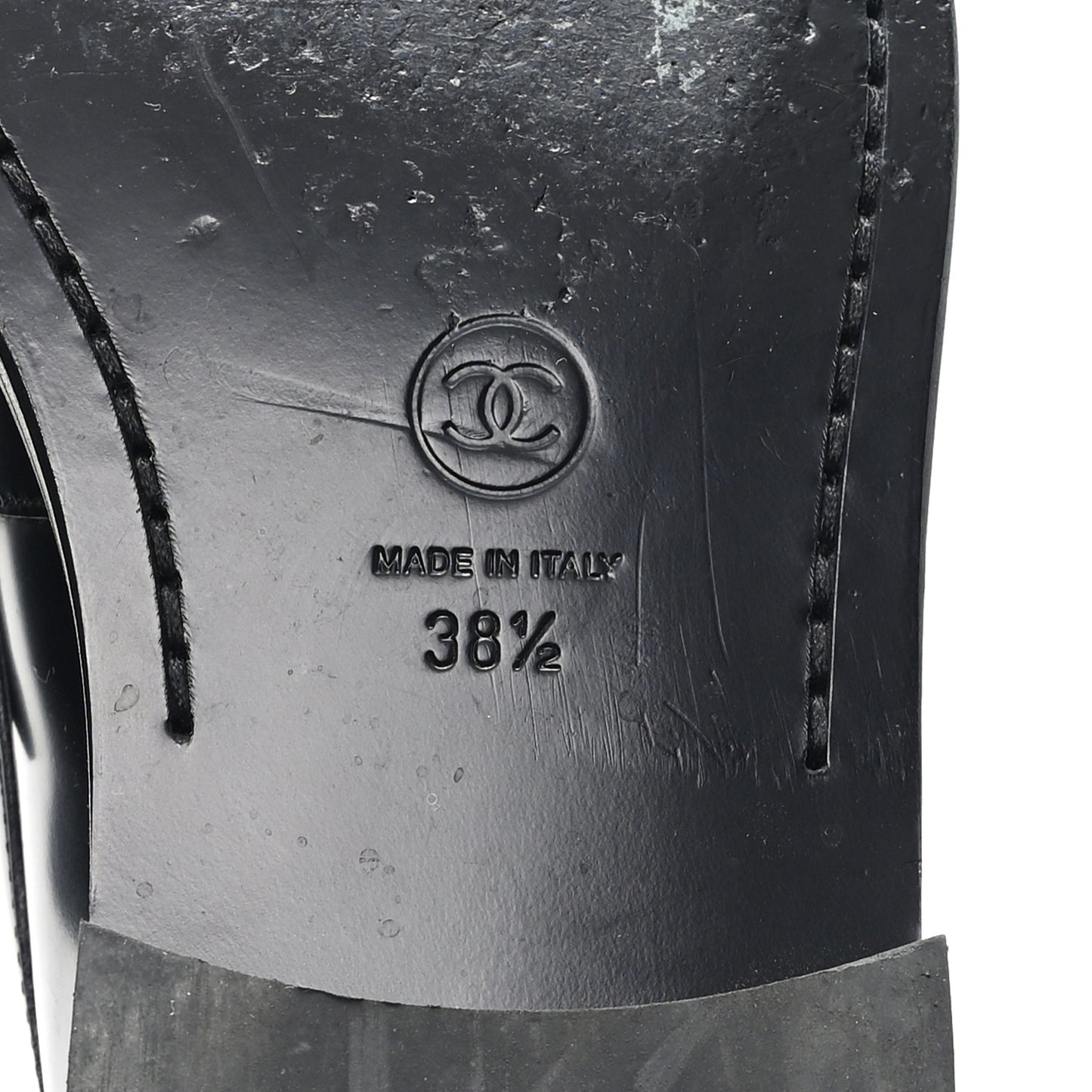 Shiny Calfskin Logo Loafers 38.5 Black