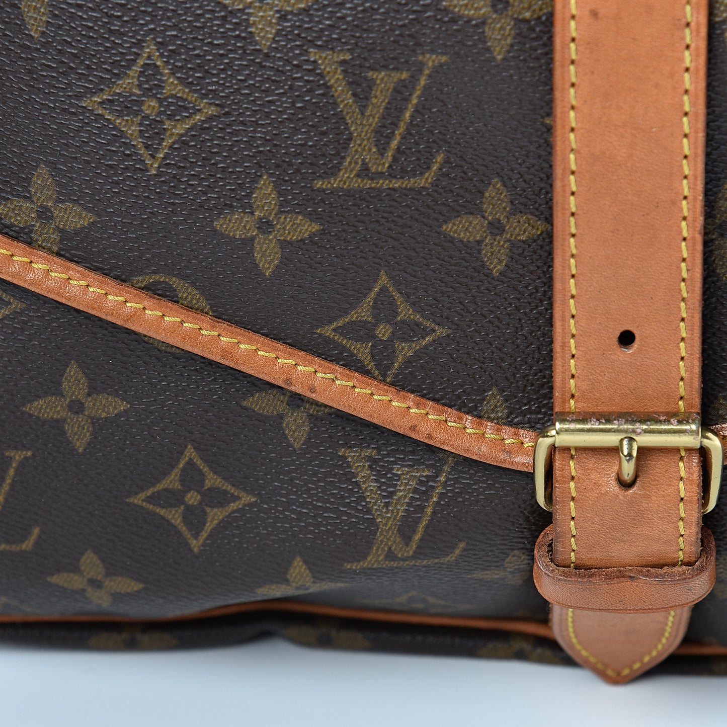 Monogram Saumur 35