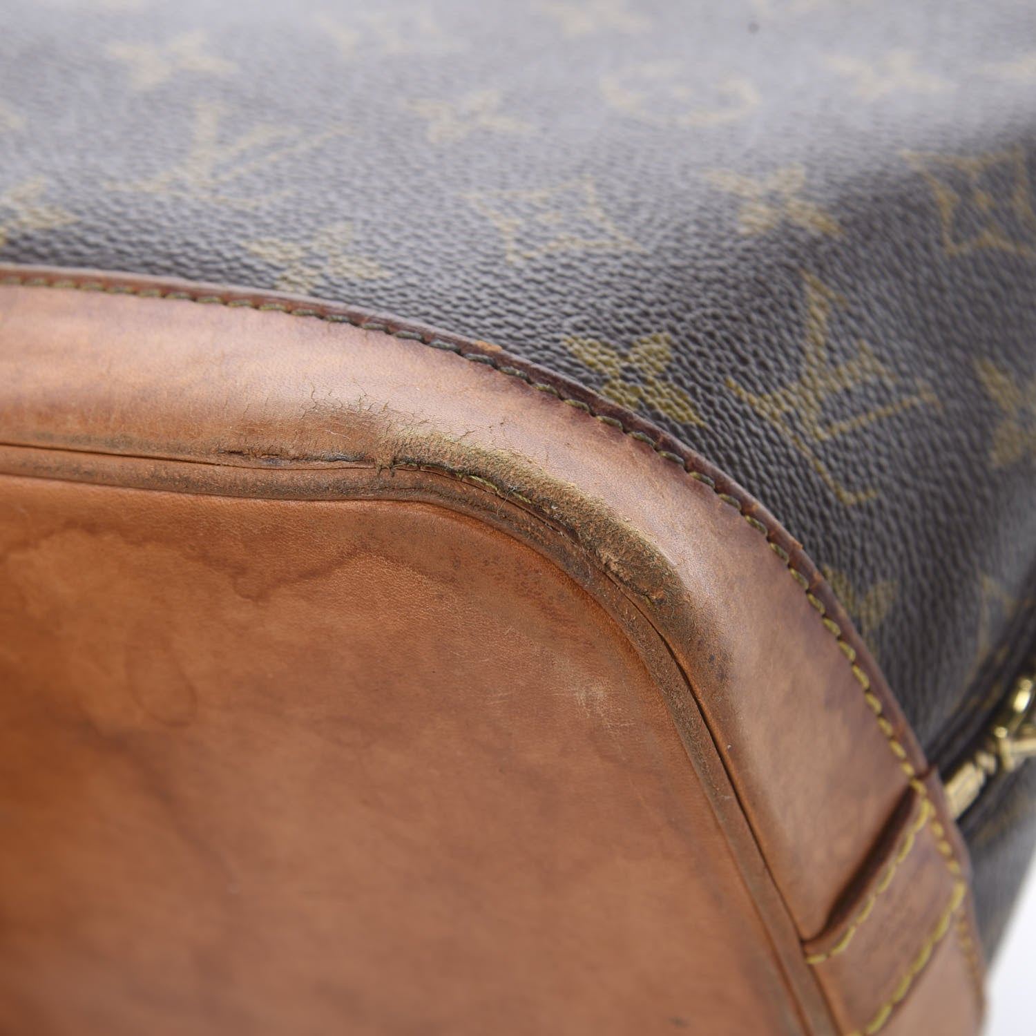 Louis Vuitton Monogram Alma PM 11 of 20