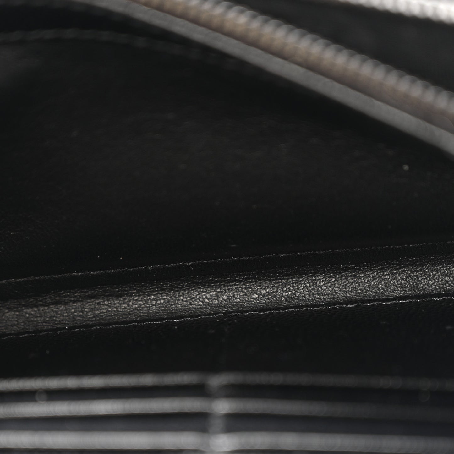 Grain De Poudre Matelasse Chevron Monogram Flap Wallet Black